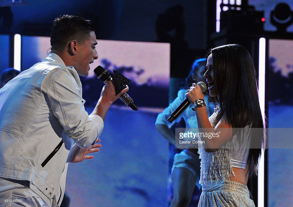 2012-2013: Выступления