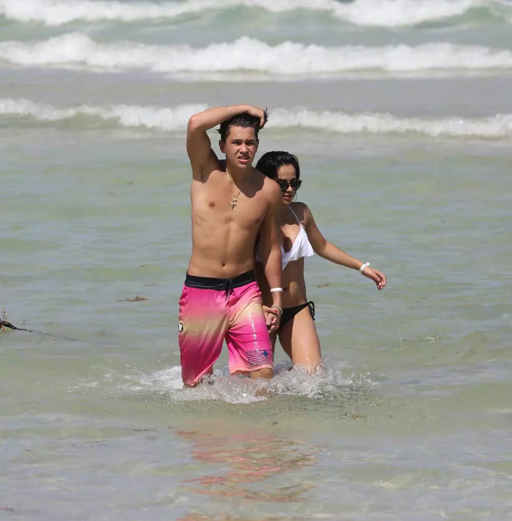 2013-2018: Папарацци